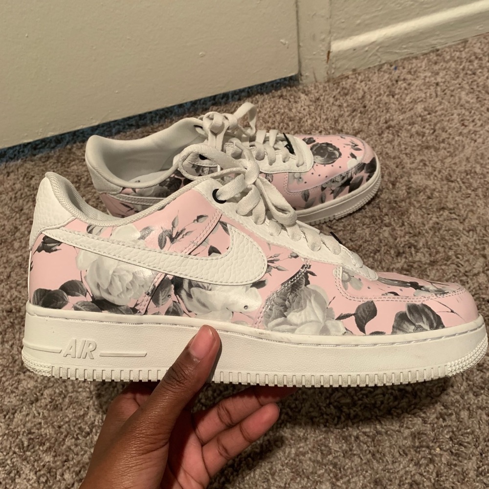 Floral Nike Air Force 1